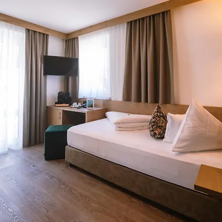 Wiese Hotel 3*