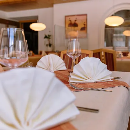 Wiese Hotel