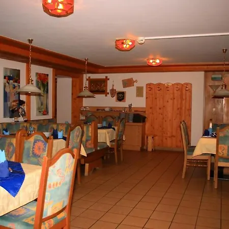 Wiese Hotel