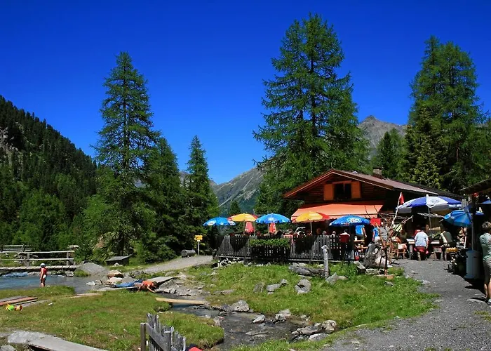 Wiese Sankt Leonhard im Pitztal